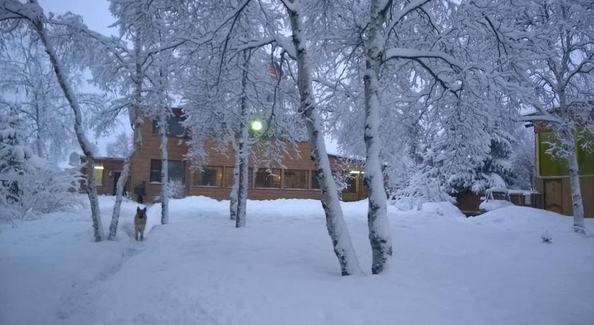 Гостиница U Mikhalycha Елизово-32